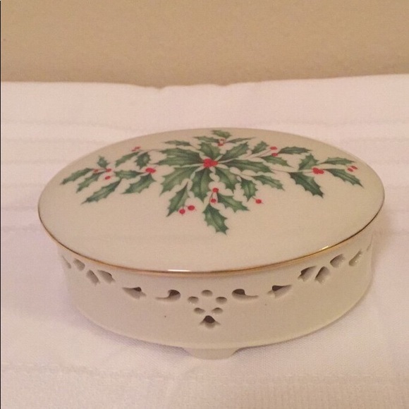 Lenox Other - Lenox Holiday Trinket Box